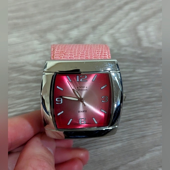 Child Wrist Wrapper Watch - Picture 1 of 5